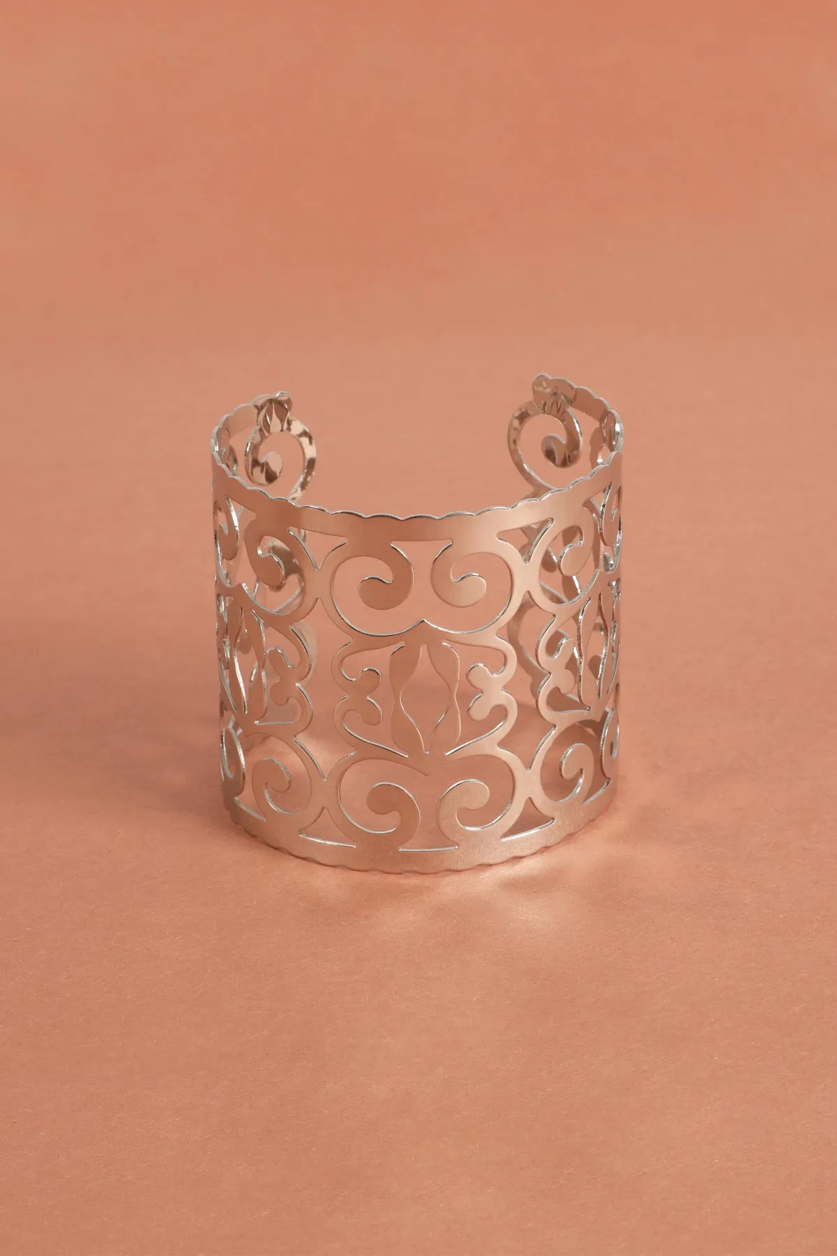 BOHO PATTERN CUFF BRACELET-