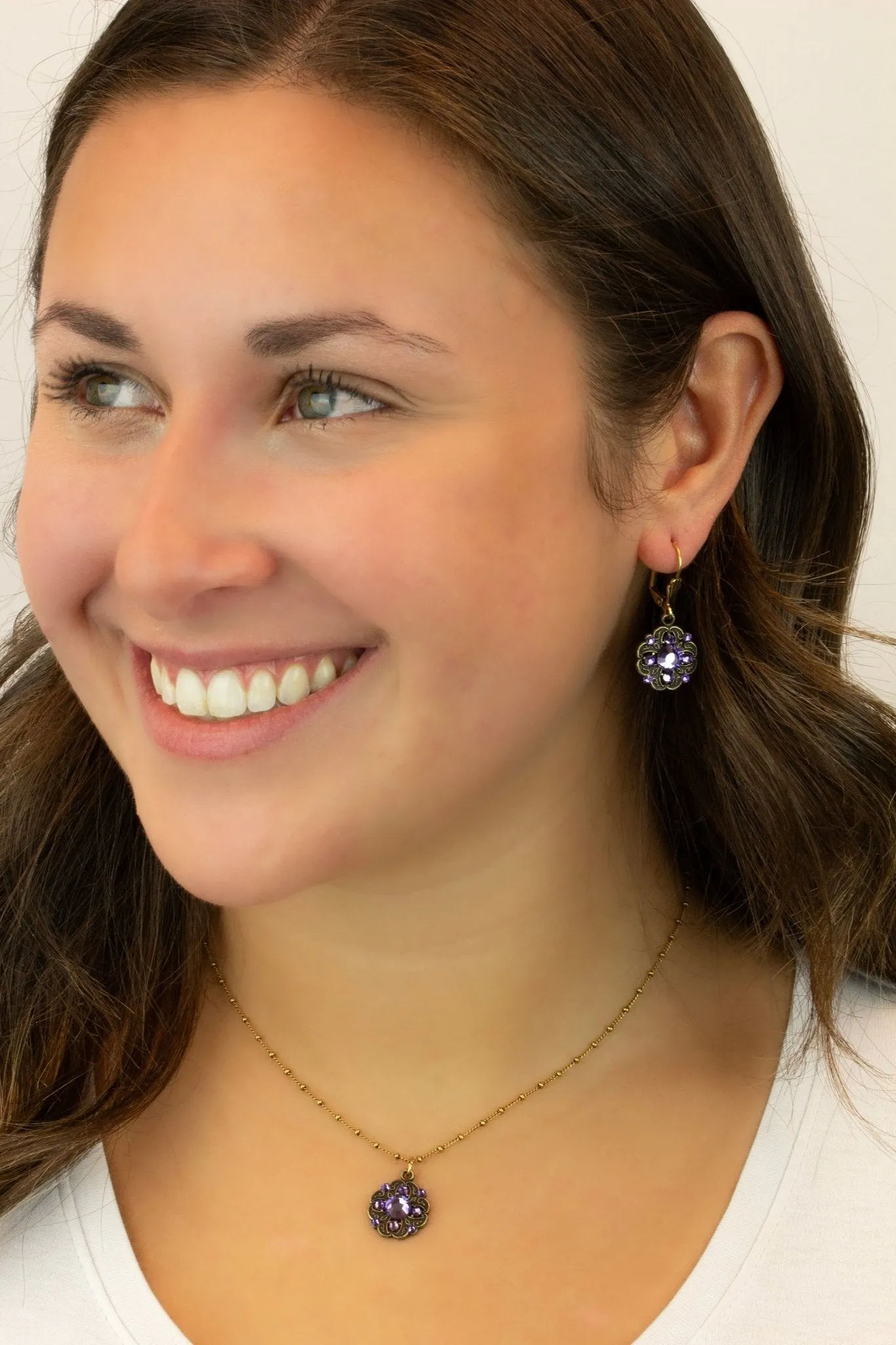Classic Floral Filigree Goldtone Pendant Necklace