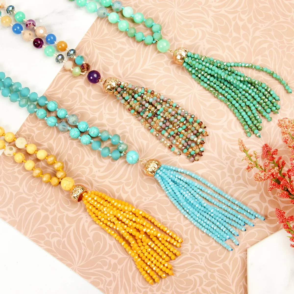 Hdn2237 - Beaded Tassel Pendant Necklace
