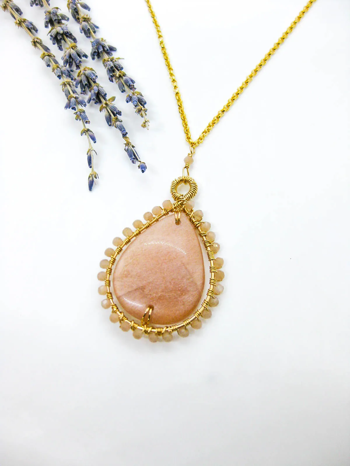 Peony: Peach Moonstone 22 Necklace - n605oak