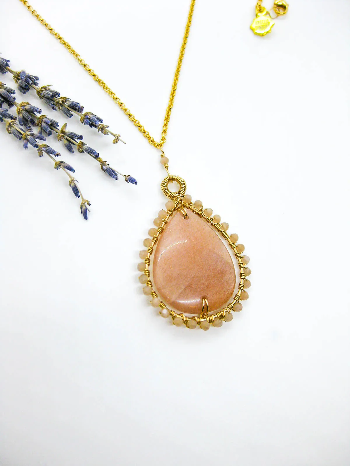 Peony: Peach Moonstone 22 Necklace - n605oak