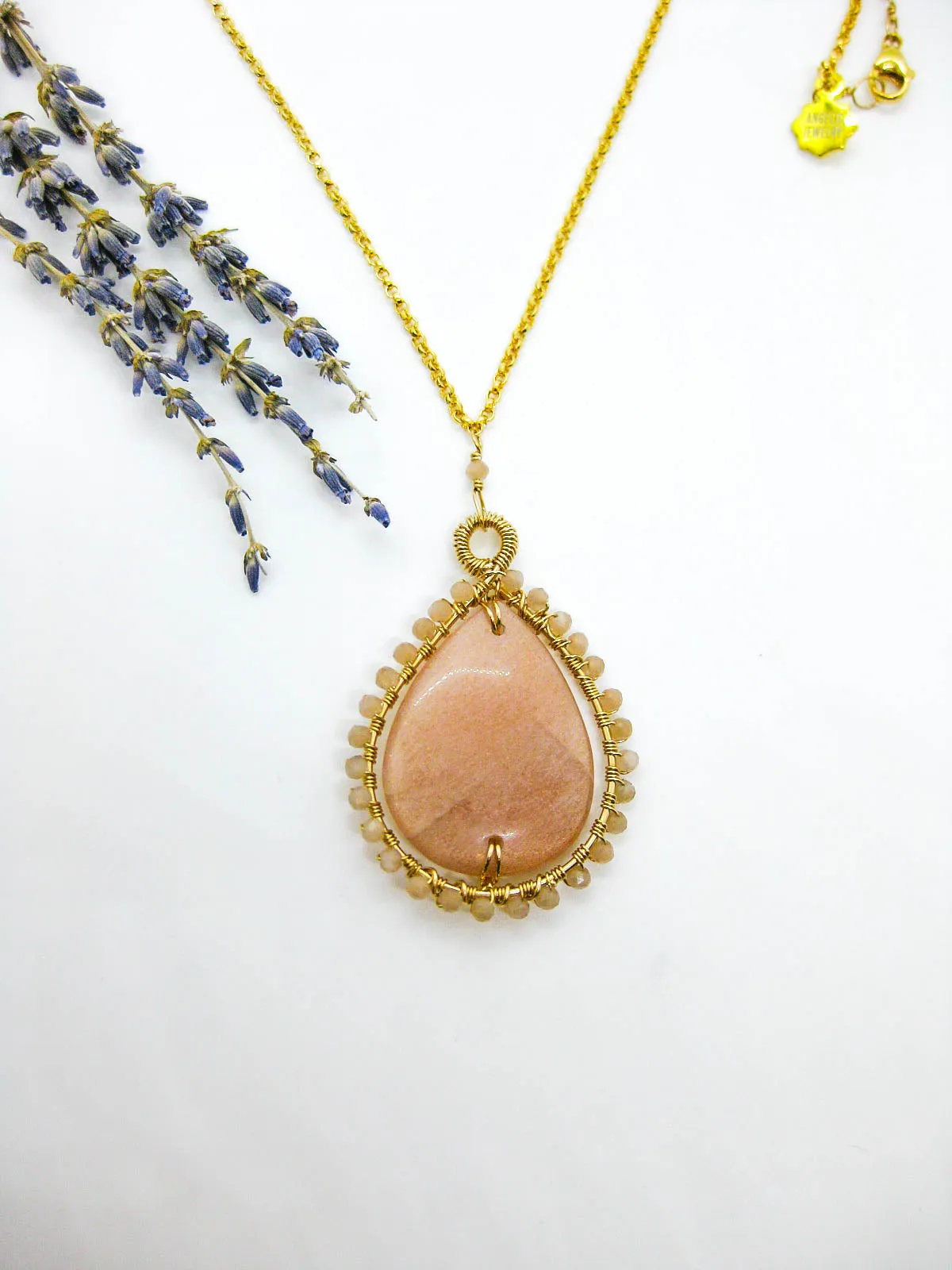 Peony: Peach Moonstone 22 Necklace - n605oak