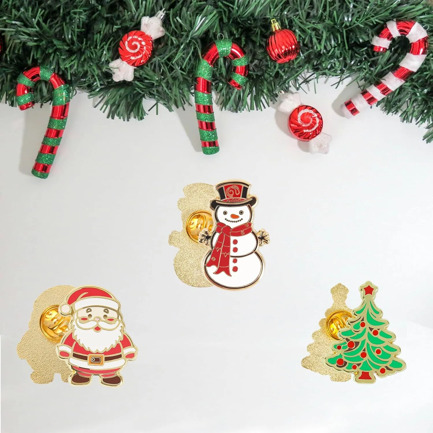 Snowman, Tree and Santa Claus Metal Pins with Stylish Finish for Backpacks, Hat, Scarf and Clothings,Holiday Accessories for Festivities, Interesting Design, Enhances Festive Atmosphere (3 Colors)