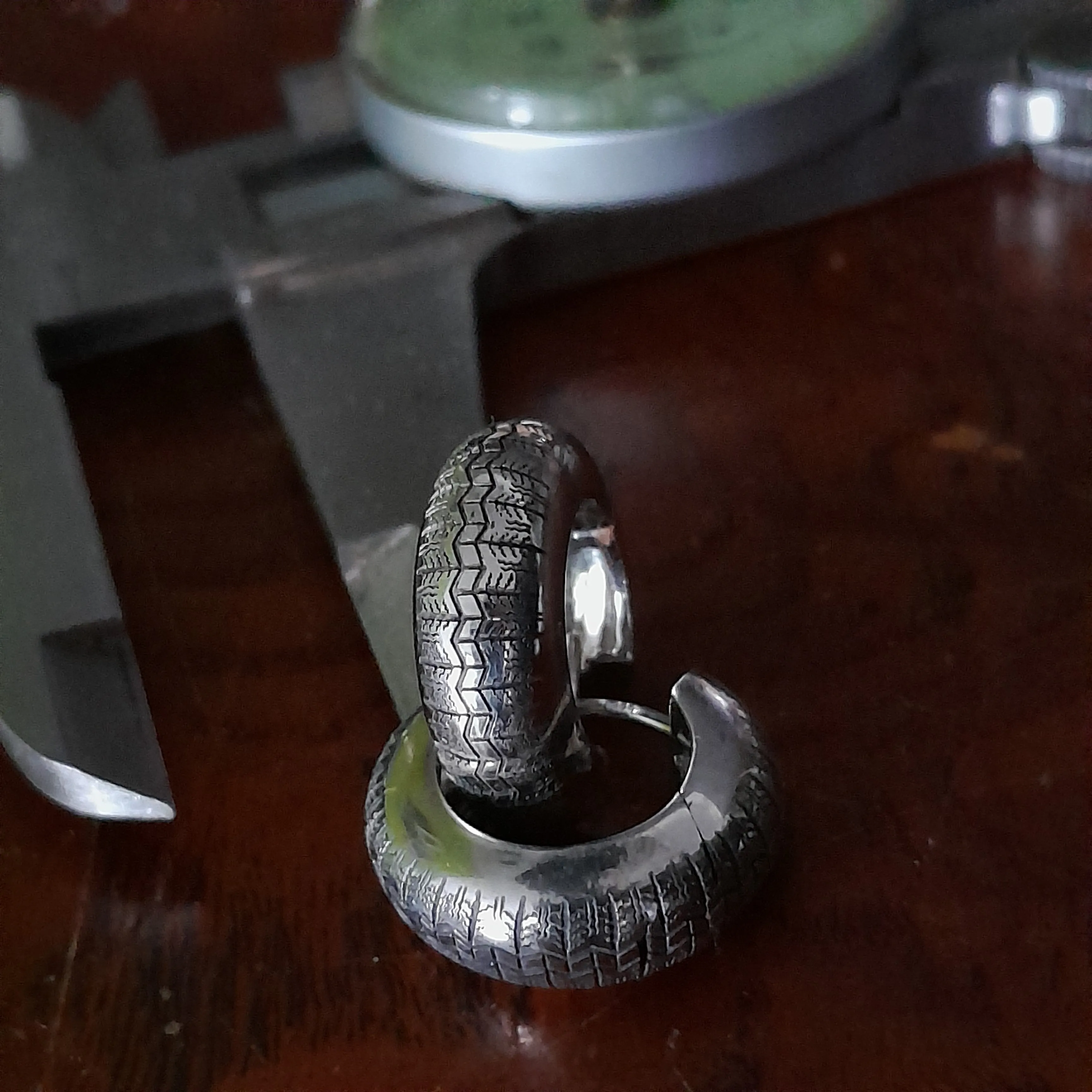 Tire ring earrings